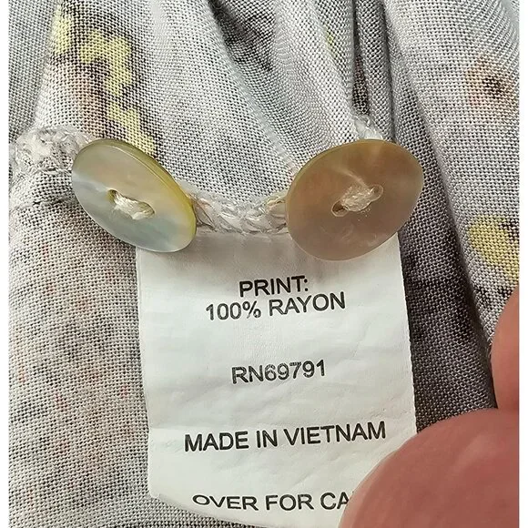 Fig & Flower Anthropologie Women's Boho Print Blouse SM Multicolor Button Up - Picture 3 of 8